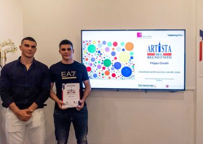 L'artista contemporaneo Filippo Circelli espone presso la Galleria Espacio di Londra, in occasione del Premio Artista del Regno Unito – Top Selection London 2025, organizzato dall’associazione culturale PitturiAmo.